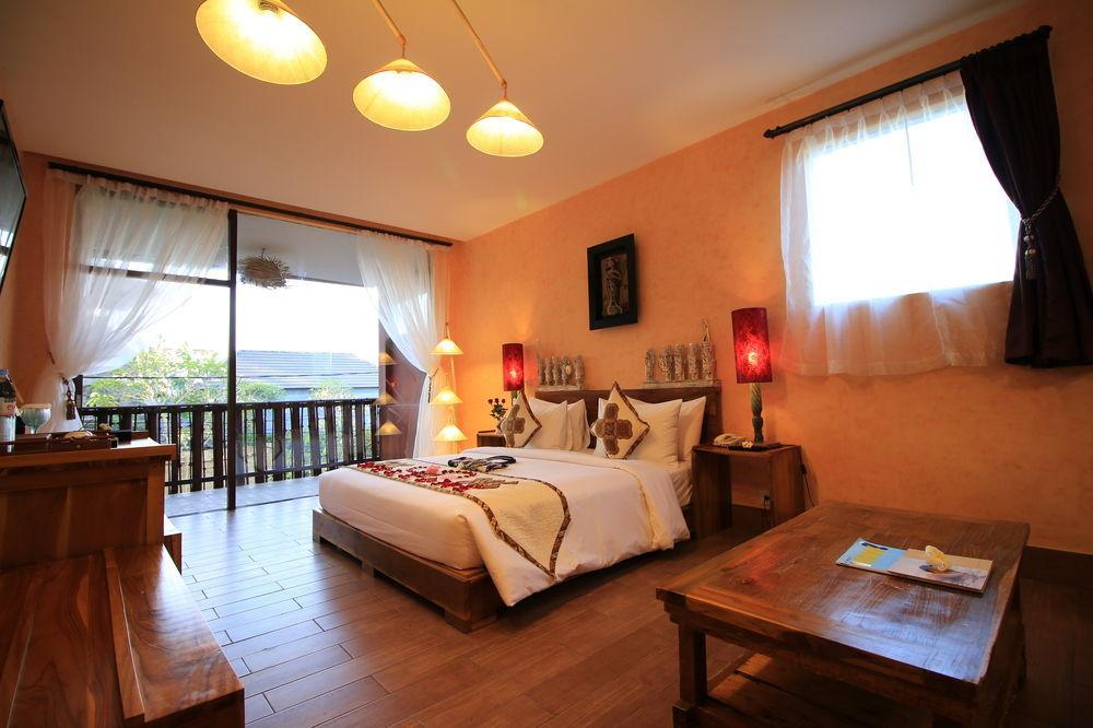 Petit Hotel Bali Убуд Экстерьер фото