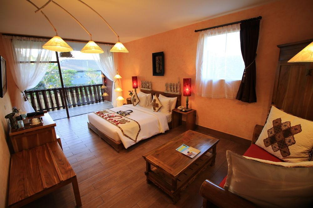 Petit Hotel Bali Убуд Экстерьер фото